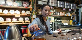 Cina: Yunnan, cultura del tè e turismo sul monte Jingmai (1)