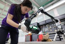 Cina: restauratori al lavoro sui Guerrieri di Terracotta a Xi’an (2)