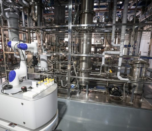 Cina: ChemELLM 3.0 Pro, l’IA esegue compiti nel settore chimico (3)