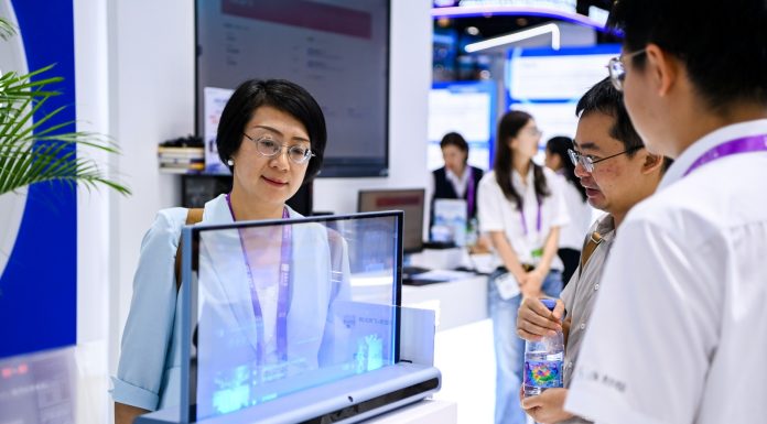 Cina: prodotti IA protagonisti alla China-ASEAN Expo di Nanning (1)