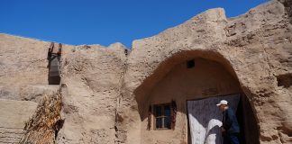 Cina: Ningxia, “villaggio del teatro” attira oltre 130.000 visitatori (2)