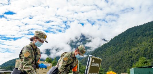 Cina: assistenza sanitaria per soccorritori e residenti a Gyirong (3)