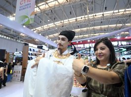 Cina: Tianjin, iniziata la fiera sulle industrie di cultura e turismo (1)