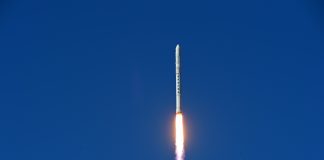 Cina: successo per il volo inaugurale del razzo PALLAS-1 (1)