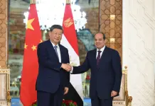 Cina: Xi tiene dei colloqui con il presidente egiziano al Cairo