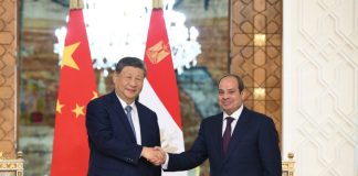 Cina: Xi tiene dei colloqui con il presidente egiziano al Cairo