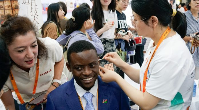 Cina: alla CIFTIS innovazioni hi-tech per la medicina tradizionale cinese (2)