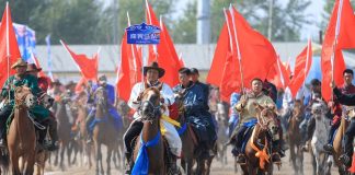 Cina: Heilongjiang, inaugurata una fiera Nadam a Dorbod (2)