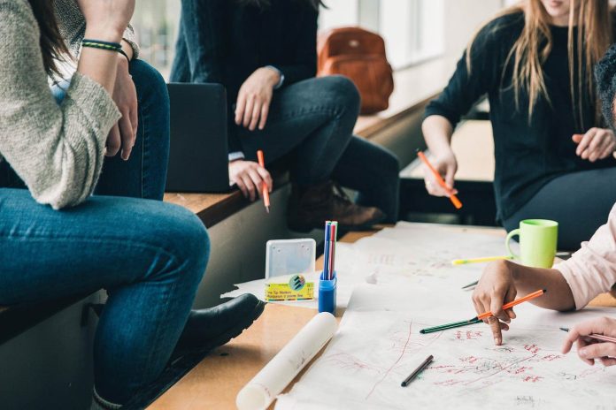 creative al lavoro creative al lavoro