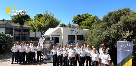 Guardia di Finanza, nuova giornata di donazioni a Cagliari: oltre 100 sacche di sangue raccolte nel 2026