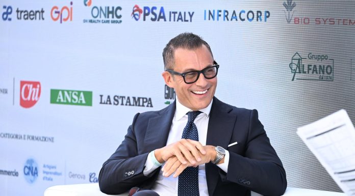 Terna, Monti “Investimenti sulla rete per sicurezza e costi energia più bassi”