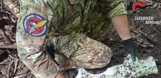 Faida della droga nel Bergamasco, 4 fermi ed arsenale bellico sequestrato / Video