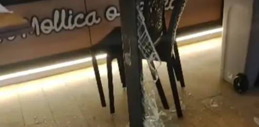Inaugurato da 48 ore, furto con spaccata da “Con mollica o senza” a Palermo