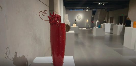 Artiste italiane espongono in Cina “La ceramica racconta una storia di pace”