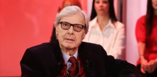 Vittorio Sgarbi ricoverato al Policlinico Gemelli di Roma: “Condizioni critiche ma stabili”