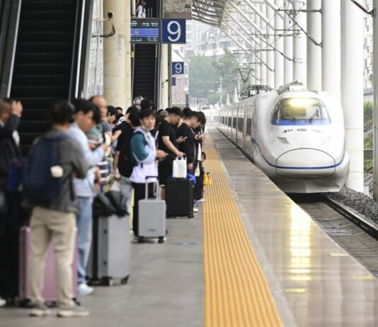 Cina, nuovo record di tratte percorse in un giorno sulla linea ferroviaria
