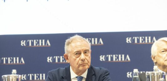 Caro carburanti, Urso “Price cap successo italiano che stupisce l’Europa”