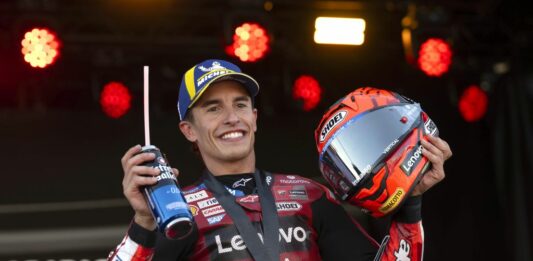 Marc Marquez vince in Giappone e si avvicina a Martin, Bezzecchi terzo