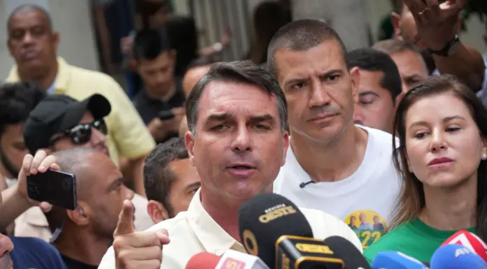 Elezioni Brasile, Bolsonaro avanti su Lula con il 47%, andranno al ballottaggio