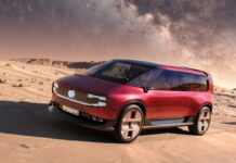 Renault al Salone dell’Auto di Parigi, debutta E-Space Concept