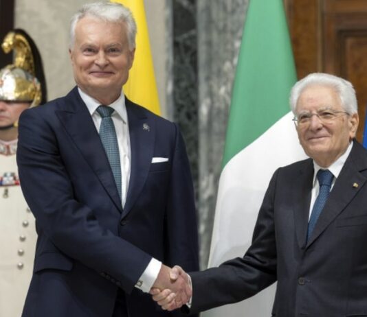 Mattarella “Da Italia e Lituania importante contributo per sicurezza e pace”