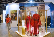 I turisti diventano attori di fiction nella “Hollywood cinese” di Hengdian