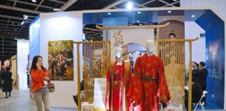 I turisti diventano attori di fiction nella “Hollywood cinese” di Hengdian