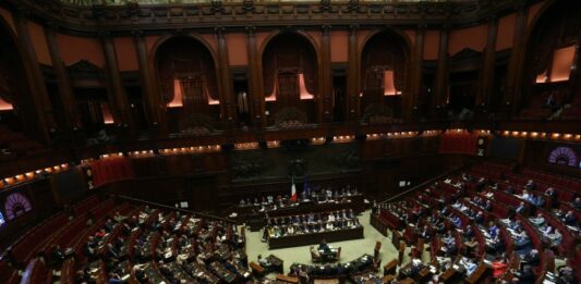 Legge elettorale, via libera della Camera alla fiducia sull’articolo 3