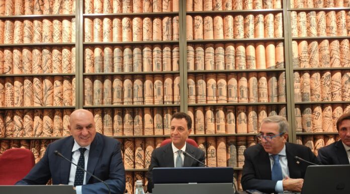 Ue, Crosetto “Sulla difesa comune l’Italia contribuisce per il 33%”