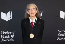Vince il Premio Nobel per la Letteratura 2026 la canadese Anne Carson