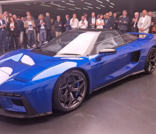 Svelata in anteprima la Tensei, tributo di Jas e Pinifarina alla Honda NSX