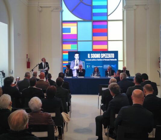 Banca del Fucino porta all’Aquila la mostra dedicata a Piersanti Mattarella