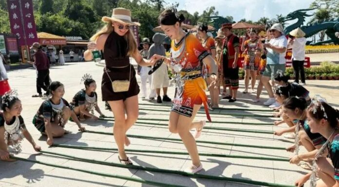 Festa nazionale in Cina, 15,46 mln di viaggi in entrata e uscita durante vacanze