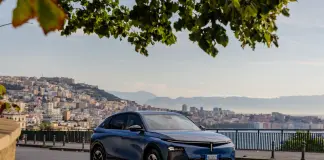 Presentata a Napoli la nuova Lancia Gamma, design italiano e produzione a Melfi