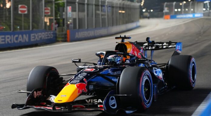 Verstappen padrone a Singapore: pole davanti a Leclerc e Hamilton
