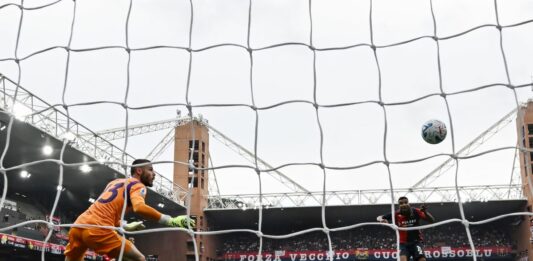 Primo successo per il Genoa di De Rossi, Fiorentina ko al Ferraris
