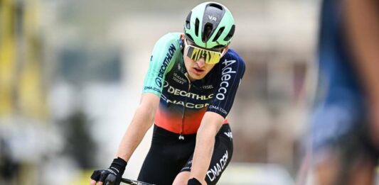 Capolavoro Seixas, trionfo in solitaria al Giro di Lombardia numero 120