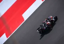 Bezzecchi trionfa nel Gp di Indonesia, podio tutto di marca Aprilia