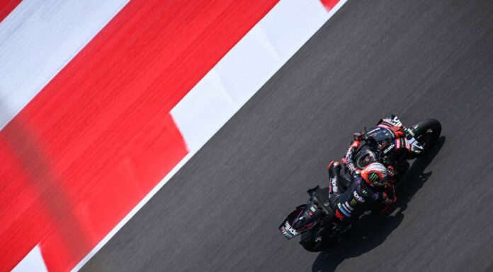 Bezzecchi trionfa nel Gp di Indonesia, podio tutto di marca Aprilia