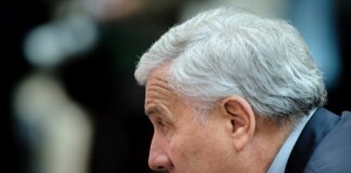 Tajani “Extraprofitti sono tassa odiosa. Ma chi decide cosa è extra?”
