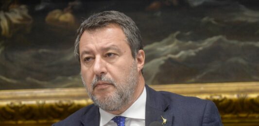 Lega, Salvini “Dal congresso segreteria politica e aggiornamento del simbolo”