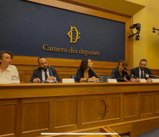 Unobravo e Treccani insieme per promuovere l’alfabetizzazione emotiva a scuola