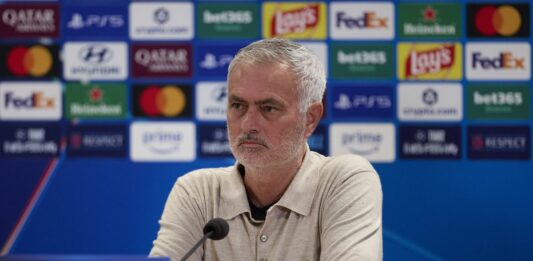 Mourinho “Per 90 minuti con la Roma avversari, non nemici”