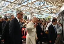 Papa Leone XIV operato al Gemelli, “Intervento concluso positivamente”