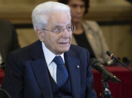 Mattarella alle Camere “Contenere il numero delle giornate nazionali dedicate”