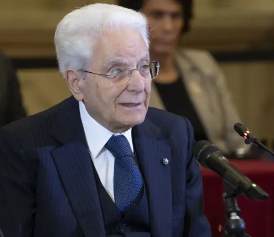 Mattarella alle Camere “Contenere il numero delle giornate nazionali dedicate”