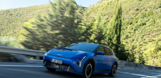 Kia EV4 prodotta in Europa ottiene le cinque stelle Green NCAP