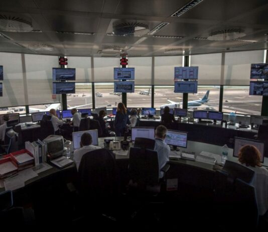 Enav “Riduzione del traffico aereo per anomalie alla rete di trasmissione dati”