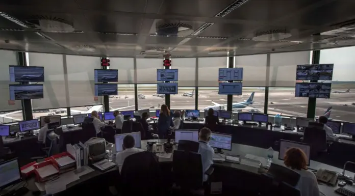 Enav “Riduzione del traffico aereo per anomalie alla rete di trasmissione dati”