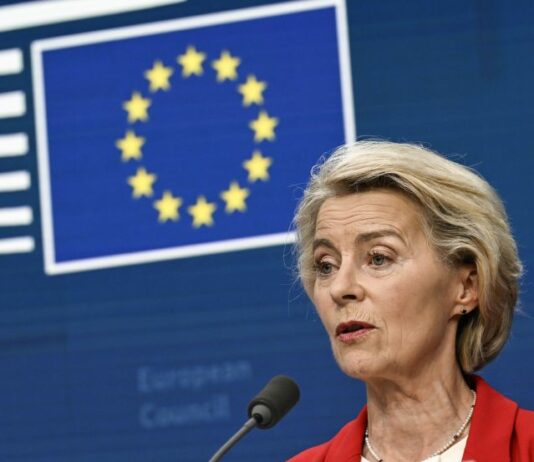 Ucraina, von der Leyen “No revoca sanzioni finchè Russia non pone fine a guerra”